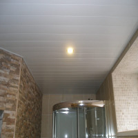 Размер 2,05 м. x 2,35 м. Реечный потолок комплекты - Цвет жемчужно белый без вставки