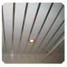 (101_С) Размер 2,4 м. х 2 м. - Алюминиевый реечный потолок Белый матовый c хром вставкой