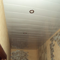 (10S_2) Размер 2,4 м. x 1,8 м. - Подвесной алюминиевый потолок 10 см. белый матовый в комплекте
