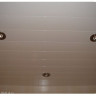 Подвесной потолок в ванной из панелей - Размер белый жемчуг в комплекте 1.8 м. x 1,60 м
