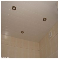 Подвесной потолок в ванную 2,27 x 1,68м