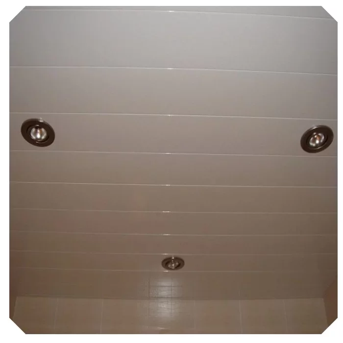 Качественный реечный потолок белый матовый в комплекте - Размер 4 м. x 7,35 м.