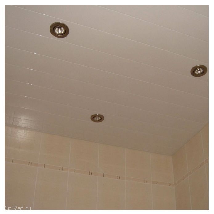 Ремонт потолка ванной комнаты своими руками