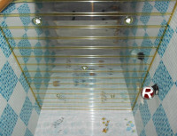 Комплект 1.8х1.65м - Реечный потолок супер хром + вставки золото