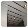 Качественный реечный потолок белый матовый c хром вставкой в комплекте - Размер 3,3 м. x 3,85 м