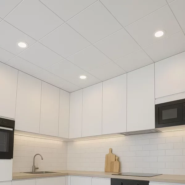 Кассетный потолок Cesal 300×300 Белый матовый 3306 — комплект 2.1 × 3.0 м